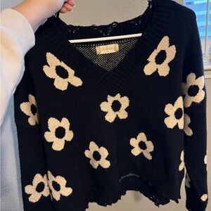 Altar'd State Black and Cream Floral V-Neck Sweater